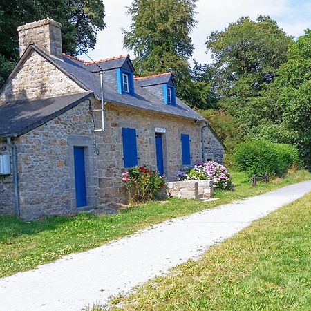 Chez Merlyn Locarn Bagian luar foto